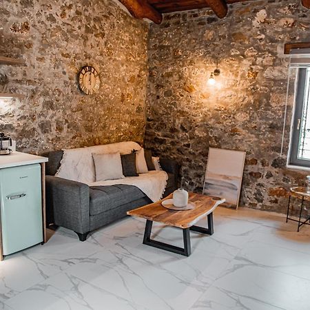 Petra Elounda Suites - Adults Only מראה חיצוני תמונה